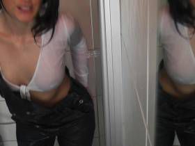 Vorschaubild vom Privatporno mit dem Titel "Miss wet" von nylon_schlampe