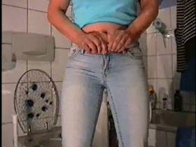Time in the jeans pissed ....