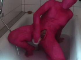 Vorschaubild vom Privatporno mit dem Titel "Abkühlung" von nylon_schlampe