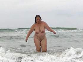 Bathing on the nudist beach 1