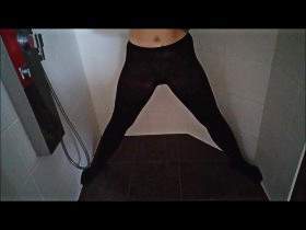 Vorschaubild vom Privatporno mit dem Titel "Uppss klatsch nass..." von Miss-United