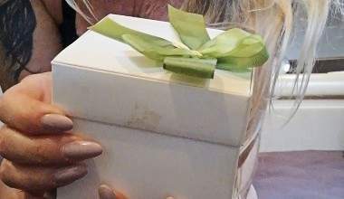 Analplug  einführen, beduften, bespielen für Micha