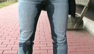 In die Jeans gepisst