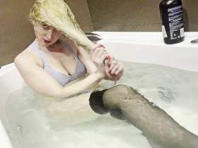 Wash Hair Underwater JOI