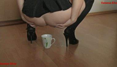Kaffeesahne aus dem Arsch