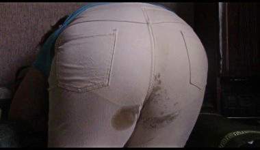 Beige Jeans Panty Poop