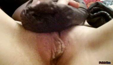 Pussy reiben mit Daunenjacken