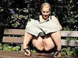 Wer will sich mal neben mich setzen?