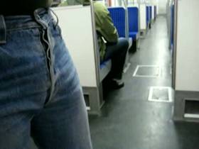 Jeans piss in the S-Bahn