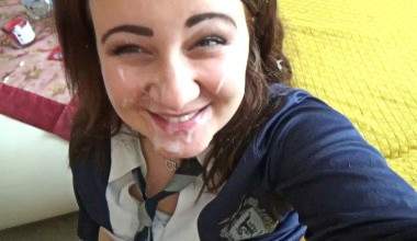 Scharfer Onkel verpasst mir ein Mega Facial!