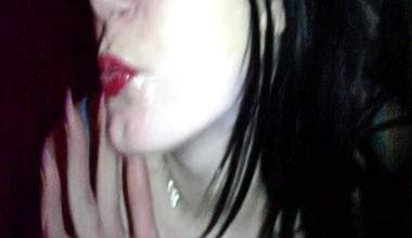 Anja im PORNOKINO Teil 2 BLASEN