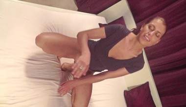 Triebhaftes Teeny will Ficken und Sperma naschen