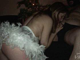 Vorschaubild vom Privatporno mit dem Titel "Frech auf der couch gefickt" von 6-sandra