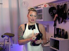 Vorschaubild vom Privatporno mit dem Titel "Anal Total S-XXXL" von Herrin-Jessy-Hamburg