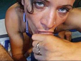 Vorschaubild vom Privatporno mit dem Titel "Pool Blowjob" von Penelope