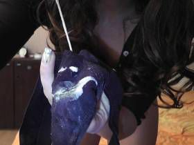 Vorschaubild vom Privatporno mit dem Titel "Hammer nasser vollgesauter slip" von nylon_schlampe