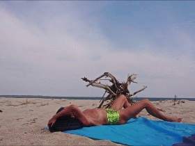 Complete stranger sex tourist seduced on the beach