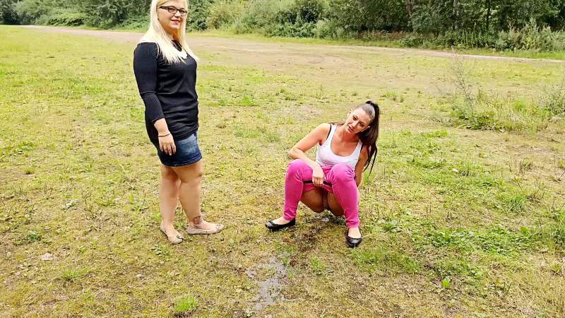 Hot-Svenja pissed at the piss