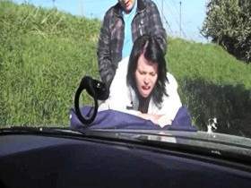 Vorschaubild vom Privatporno mit dem Titel "Muttis jungen Freund gefickt" von Miss-United