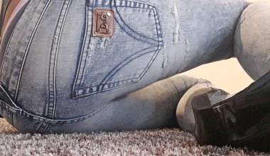 DG Jeans Heels Poop