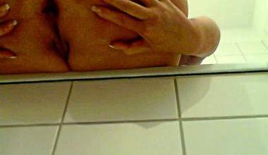 Scheißen vom Wannenrand