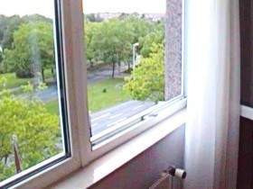 Am offenen Hotel Fenster gefickt worden!