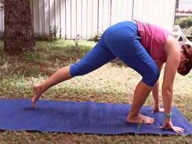 Wonderful voyeur video of Yin Yoga