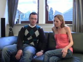 Vorschaubild vom Privatporno mit dem Titel "Nanny fickt Nachbarssohn" von sexy-eve