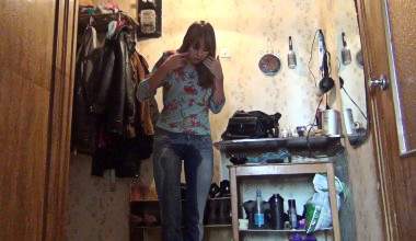 Super Svetlana. In die Jeans gepisst