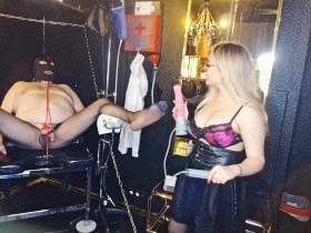 Cumshot in dein Blasmaul rein!