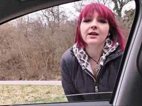 Teen hitchhiker taken and thanked with sex and blows horny and can be vollspritzen. Mega good.