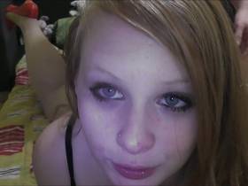 Vorschaubild vom Privatporno mit dem Titel "Im Bett meiner Schwester gefickt!" von sexyvenushuegel