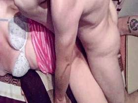 Vorschaubild vom Privatporno mit dem Titel "Jammerfotze hart durchgefickt!!!" von GeileDiana