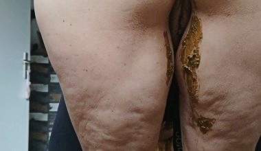 In die NYLON STRUMPFHOSE GESCHISSEN für Daniel