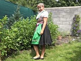 My tits blow up the dirndl
