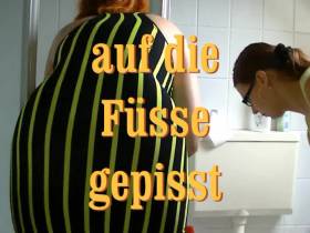 auf die Füsse gepisst