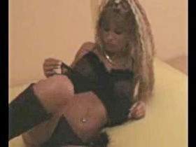 Vorschaubild vom Privatporno mit dem Titel "Heisser Strip" von HotTamara