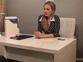 Nachsitzen mit Schwanzhungriger Uni-Bestie!!