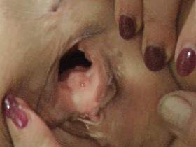 Vorschaubild vom Privatporno mit dem Titel "Er natte meine Muschi: Jungfräuliche Hurenfotze" von heisse-luda