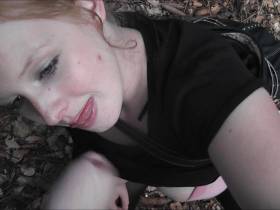 Vorschaubild vom Privatporno mit dem Titel "Speed wichsen im Wald Pov" von sexyvenushuegel