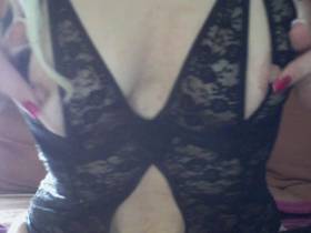 Vorschaubild vom Privatporno mit dem Titel "Stringbody wartet auf Dich!" von EvilBitch