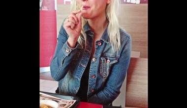 Public! Riskanter Creampie Quicki!