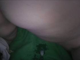 Vorschaubild vom Privatporno mit dem Titel "Muttis freund darf reinspritzen ! schwanger?" von sexyvenushuegel