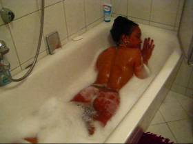 Latina bathing