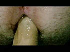 Vorschaubild vom Privatporno mit dem Titel "Männliche Anal-Entjungferung" von sexynoy