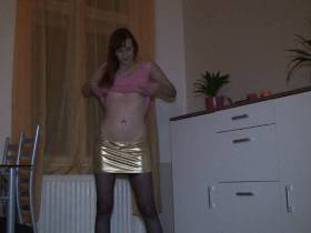 piss in measuring cup