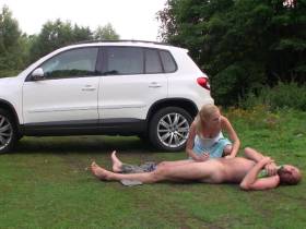 Vorschaubild vom Privatporno mit dem Titel "Besoffenes Fickfleisch entsaftet" von sexy-eve