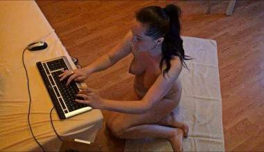 real shit Online Show