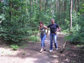 Spaziergänger fickt mit meiner freundin im wald