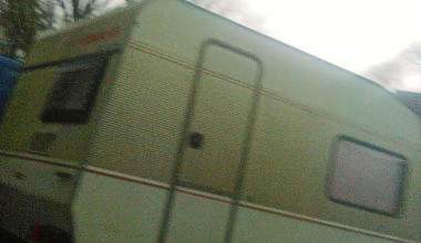 Auf dem Wohnmobil Parkplatz GEPISST!!!